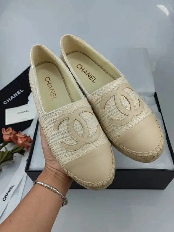 chanel flat chaussures pour femme s_12323133